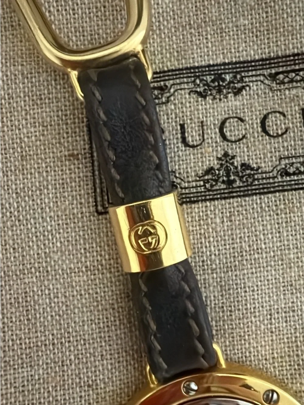 Stunning GUCCI key Chain with dust bag like NEW